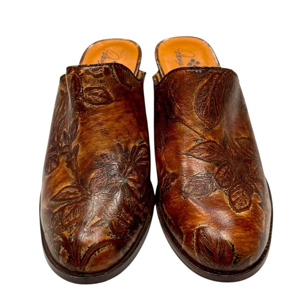 Patricia Nash Brown Embossed Leather Mules Western Pattern Women’s Size 11 - Picture 2 of 4
